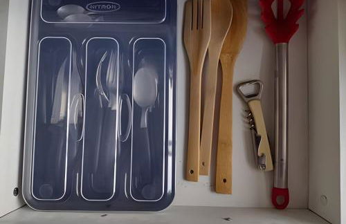 Estadia Tri - Ótima Localização, Confortável e com Garagem - Foto 22