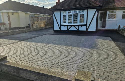 A Bright and Spacious Gem - Foto 4