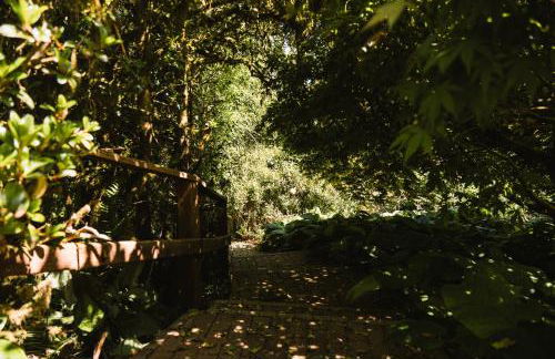 Luxury studio with HOT TUB and Stunning Gardens - Foto 19