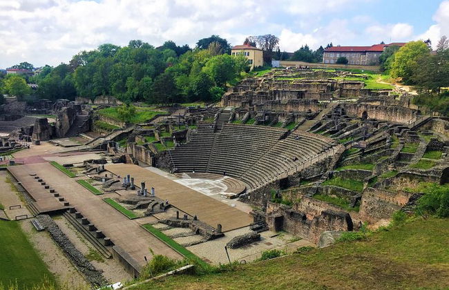 Tour privado de Lyon en la colina de Fourvière - 2 horas - Foto 1