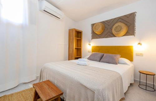 21 Sleeps Private Pool Villa & BBQ Near Barcelona - Foto 66