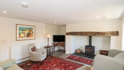 Lilac Cottage - Photo 3