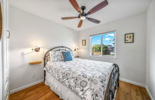 Charming 2 BDR Seaside Cottage - 5 Min to Beach - Foto 62