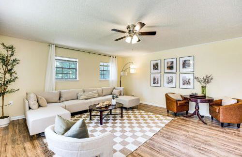 Family-Friendly Huntsville Home with Spacious Yard - Foto 1