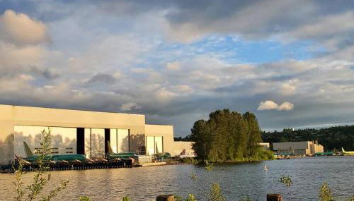 Lake View - Private - Spacious - Photo 5