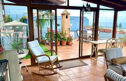 Casa con jardín y jacuzzi - Foto 13