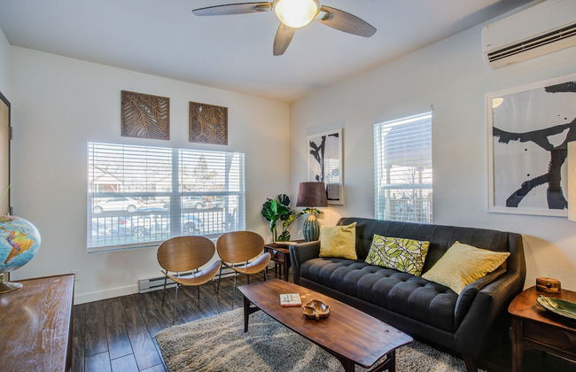 1brlovely Stylish Downtownclose To Everything - Photo 19