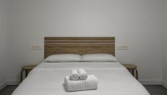 Apartamento 2 a 10 minutos caminando de la estación de Bus y Tren María Zambrano - Foto 1