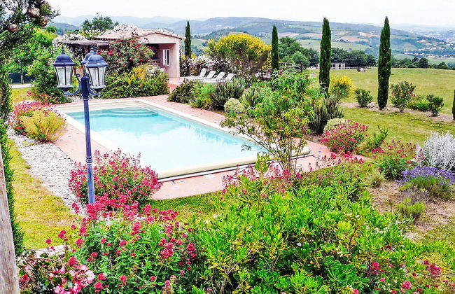 Les Ecuries - Foto 2