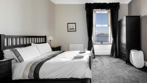 Ardyne House - Photo 3