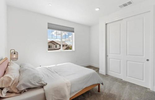 Spacious new house in Folsom Ranch 4BD and 3BA with backyard and BBQ grill - Foto 27