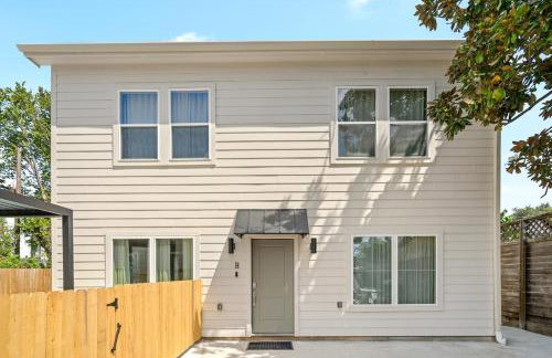 Resort-Style 3BR Ensuites, Slps7, Pool&, Gated, BBQ - Photo 25