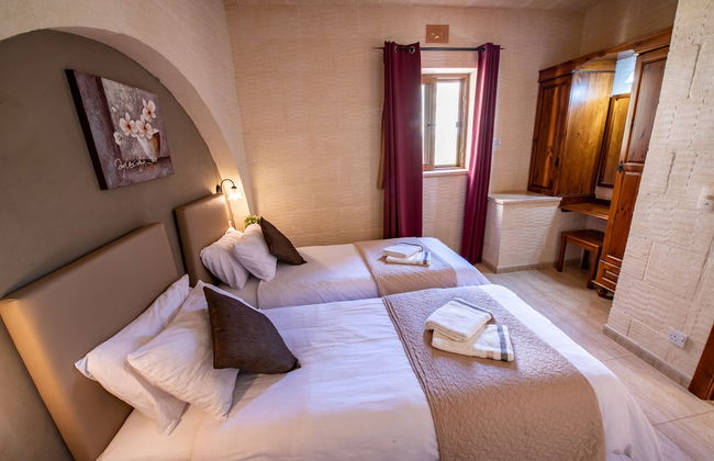 Ta Lucija 2 Bedroom Villa With Private Pool - Foto 2