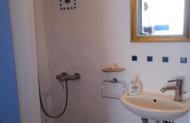 Traditional stone house with breathtaking view - Foto 12