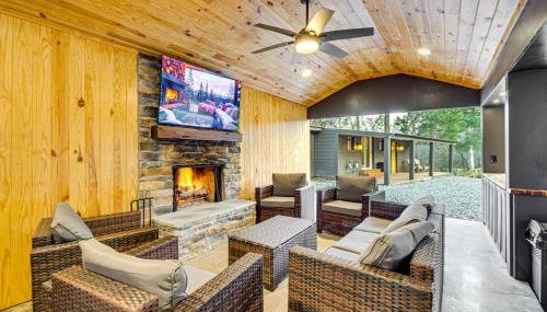 Fire Pits and Gazebo Lakefront Escape in Terry! - Foto 1