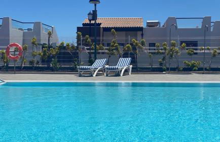 Sunny Luxury Apartment with two great sunny - level terraces, two swimming pools, in a new complex Pueblo Majorero, close to Fuerteventura Golf Club, next to the beach , Atlantico Shopping Mall and casino in Caleta de Fuste - Foto 5