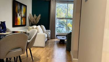 W9 Gem Stylish 2 Bed Flat - Photo 4