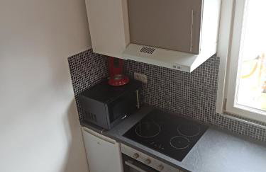 Maisonnette indépendante 4 personnes jardin terrasse - Foto 7
