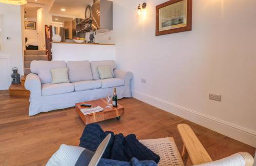 Shipwrights - Photo 8