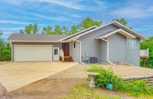 Family-Friendly Lakeview Cottage with Deck and View - Foto 27