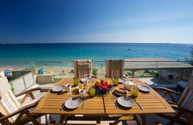 Infinity Beach House - Photo 26