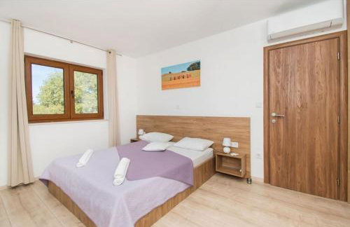 Villa Meadow with swimming pool - Foto 22