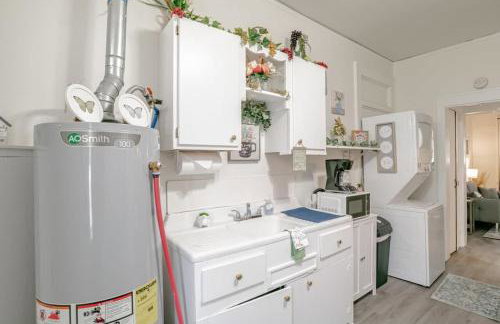 Charming Midtown Apt - Hannon Hideaway Unit B - Foto 14