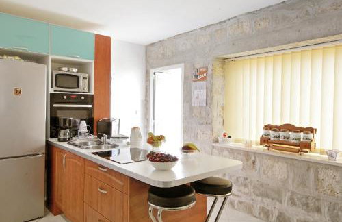 Stone Villa Rea - Photo 15