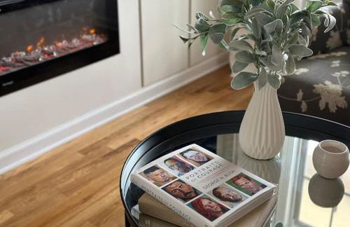 Vine City Home - Duplex - 3 Mins From GWCC & Mercedes- Benz Stadium - Foto 7