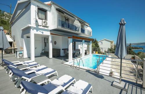 Luxury Apartment with heated pool in Starigrad - Foto 22