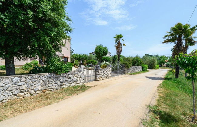 Cozy Apartment With Children Area - Foto 29