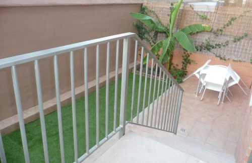 Holiday Apartments Malvarrosa Beach - Photo 64