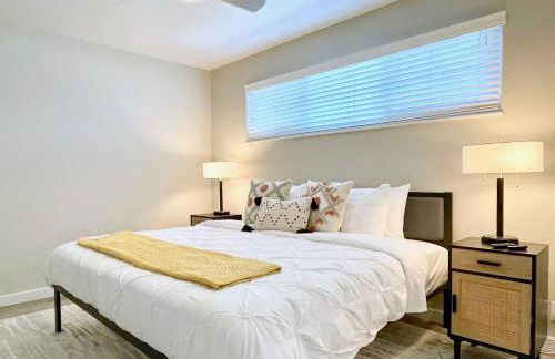 Top Floor-Work Here-Walk Downtown-King Bed - Foto 4