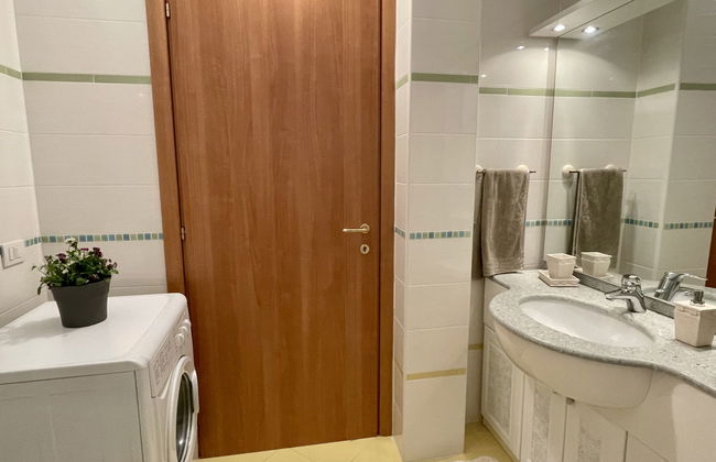 2 bedroom Apartment in Bellano with garden - Photo 18