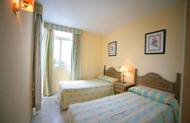 Apartamentos Ona Campanario - Photo 7