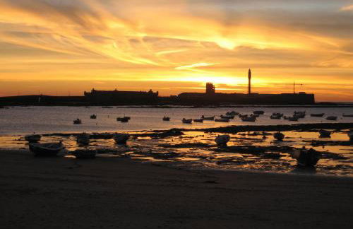 Little LIBERTAD Heart of Cadiz Grupo AC Gestion - Foto 34