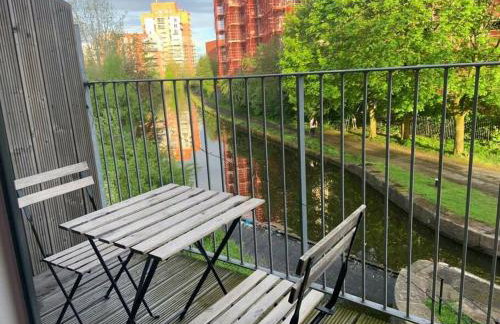 Cityfront Modern Apt Near City Centre/Etihad, Free Parking - Foto 8