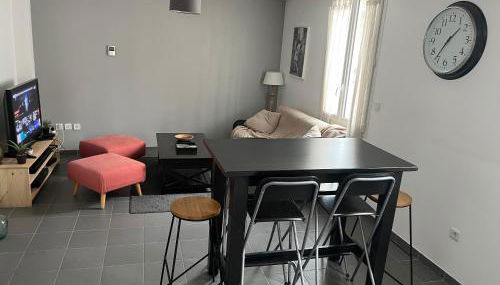 Proche Bordeaux centre : petite maison de ville +parking - Foto 2