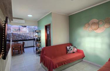 Apartamento a 250 metros da Praia do Sapê e Maranduba - Piscina e Ar condicionado - Foto 2