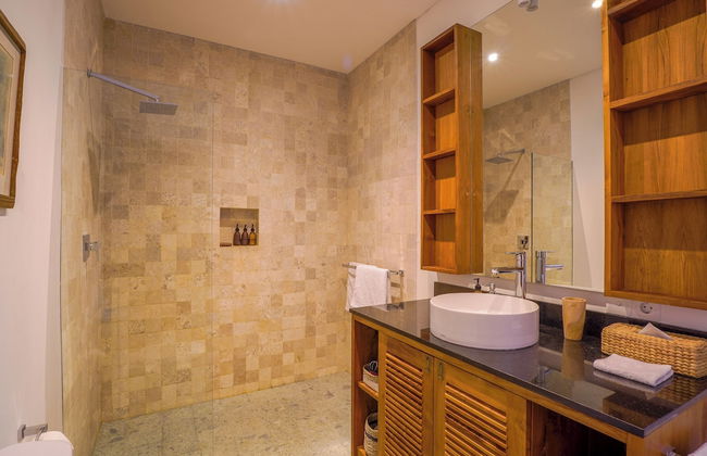 Paradise Garage Komodo Villa - Foto 14