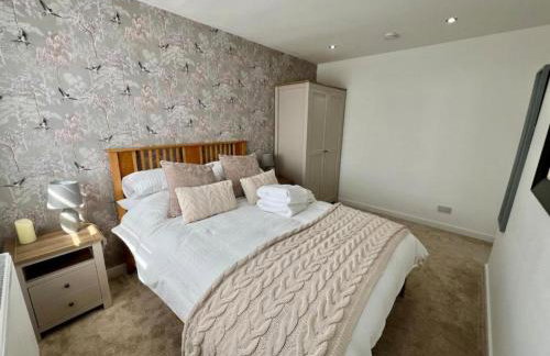 Dunmuir House 4 Bedroom 2 bathroom House & Garden in Denny - Photo 26