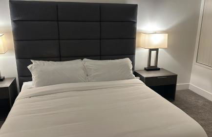 Warm and Welcoming - Photo 7