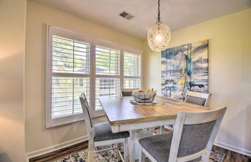 Sea Trail Resort Villas Condo with Community Perks! - Foto 7