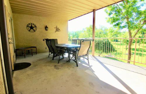 Rose' River Retreat - Photo 21