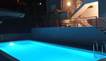 Melia Luxury Suite with pool - Photo 2