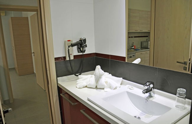 Daniel Luxury Apartments - Photo 19