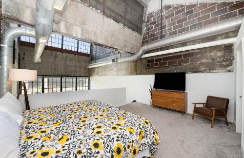 New Industrial Loft Space on River and Bike Trail - Photo 21