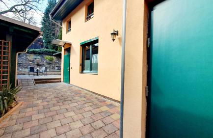 Ferienwohnung, Frühstück gegenüber,Parkplatz kostenlos zentrale ruhige Lage im Innenhof - Foto 35