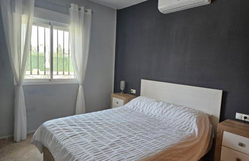 Villa - Sleeps 4 - Pool - Patio - Parking - Photo 39
