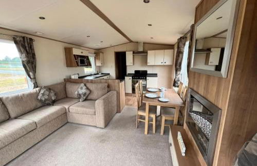 9 Sea View Kessingland Beach Parkdean Resorts MIN 3 NIGHT STAY - Foto 2